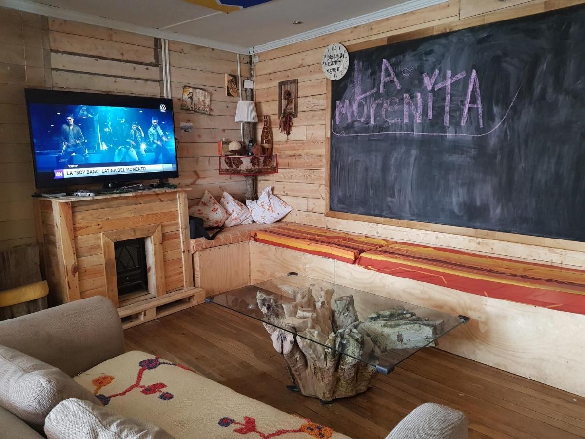 פואנטה ארנס Hostal La Morenita מראה חיצוני תמונה